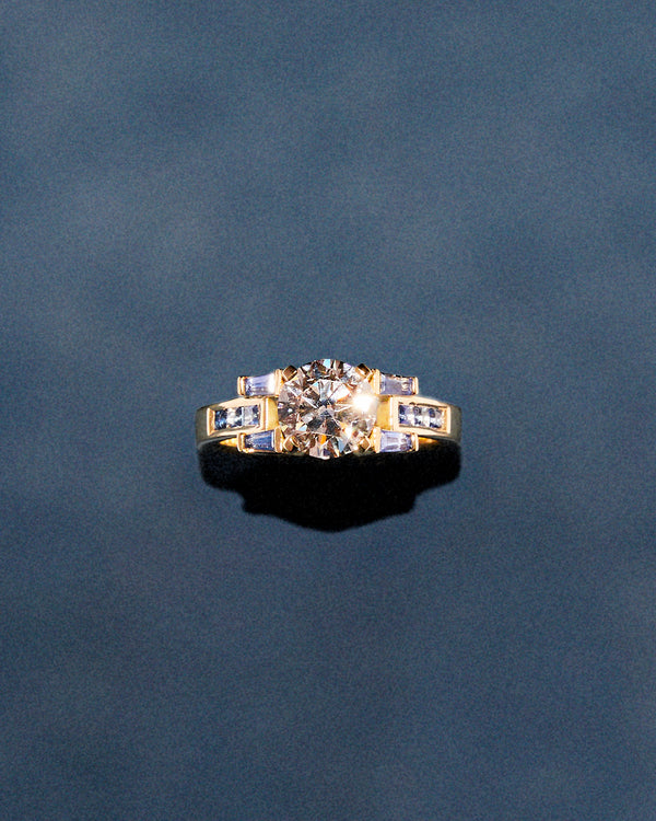 Signature Brilliant Cut Buckle Ring