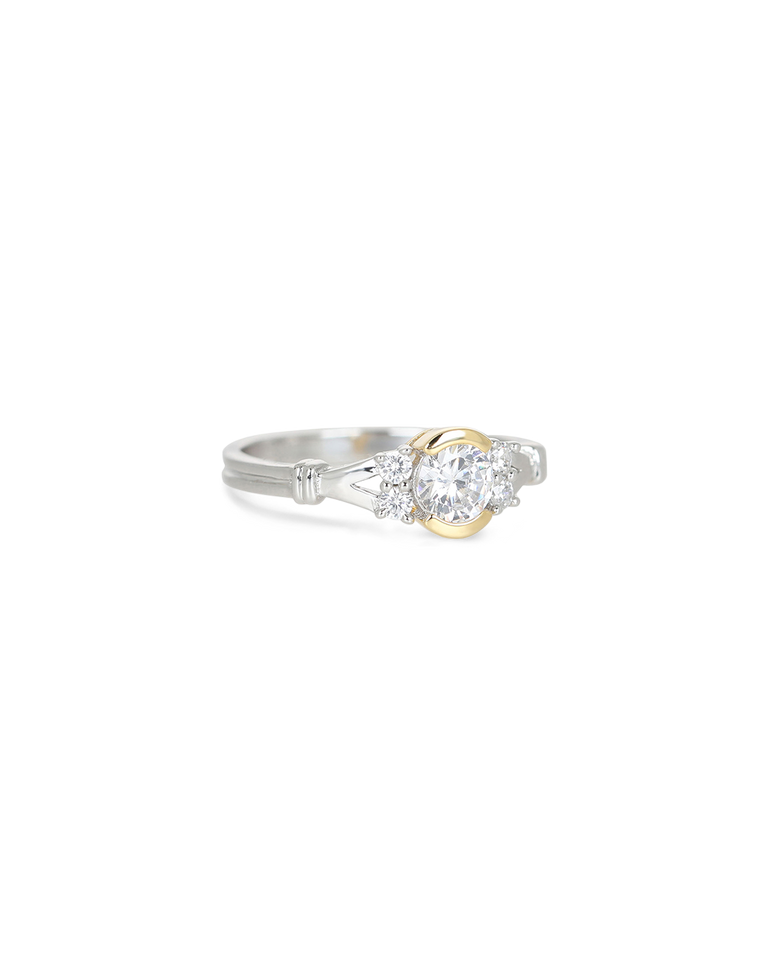 Luna Ring