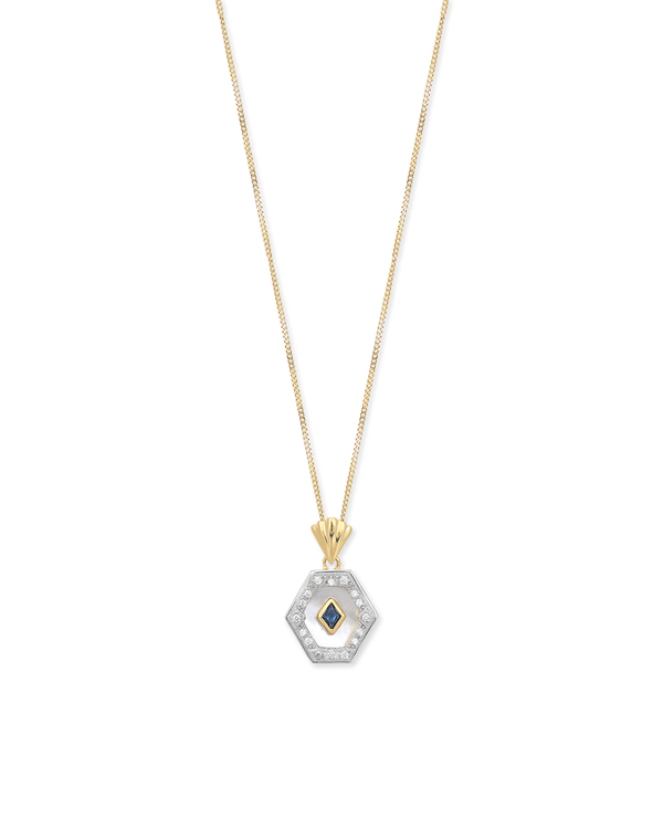 Esme Pearl Necklace (Engravable)