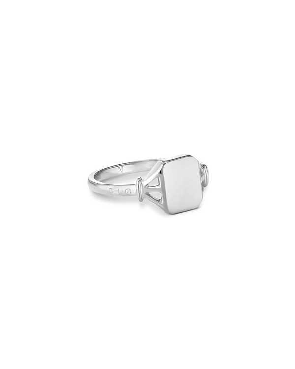 Jean Signet Ring (Engravable)