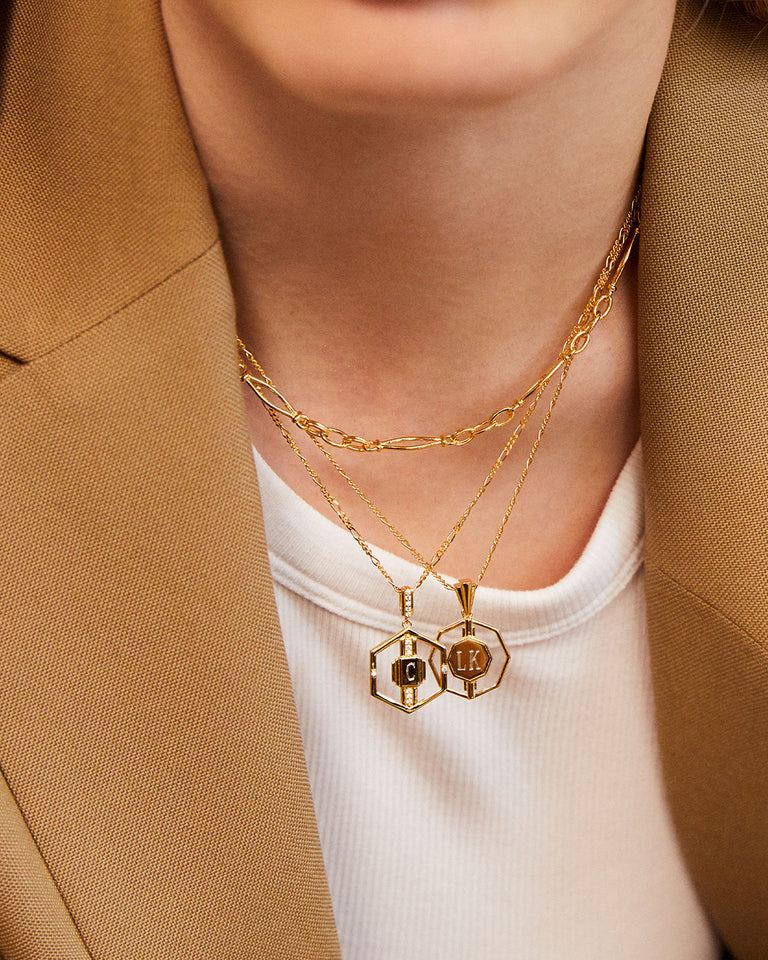Goldie Necklace (Engravable)