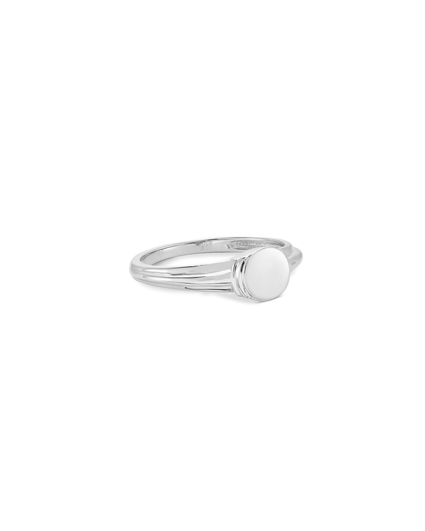 Molly Signet Ring