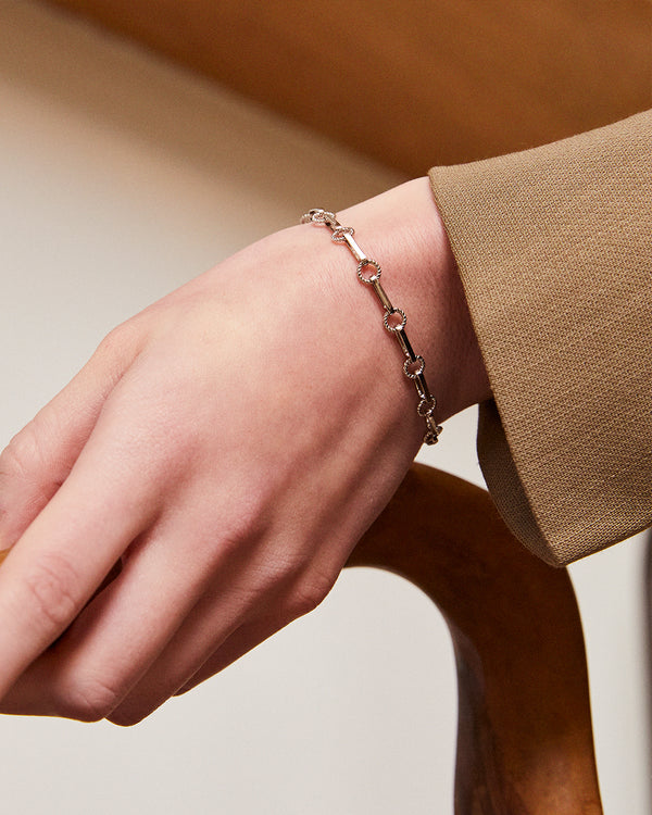 Twisted Link Vintage Chain Bracelet