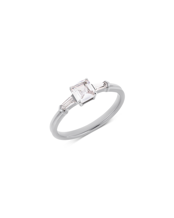Illusion bullet & asscher cut diamond ring in white gold