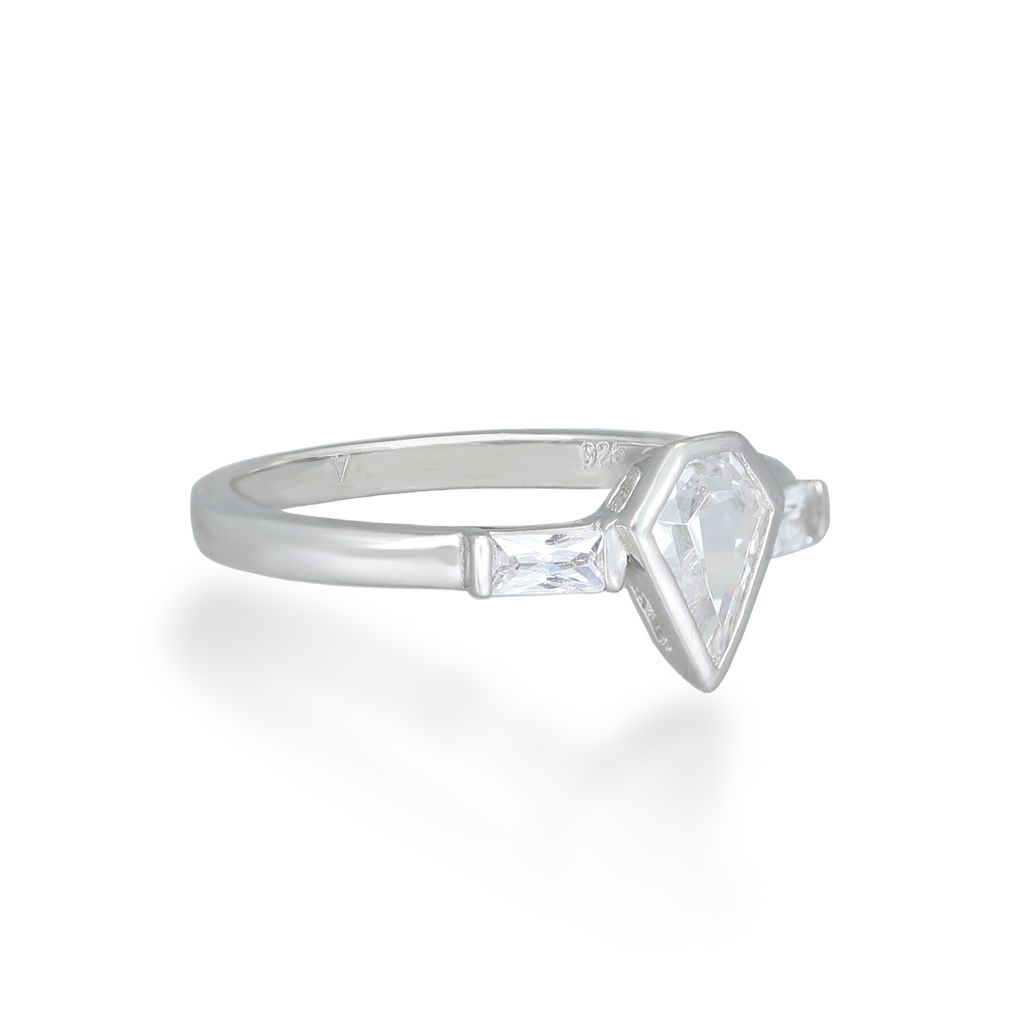 Sansa Silver Ring Rings V by Laura Vann
