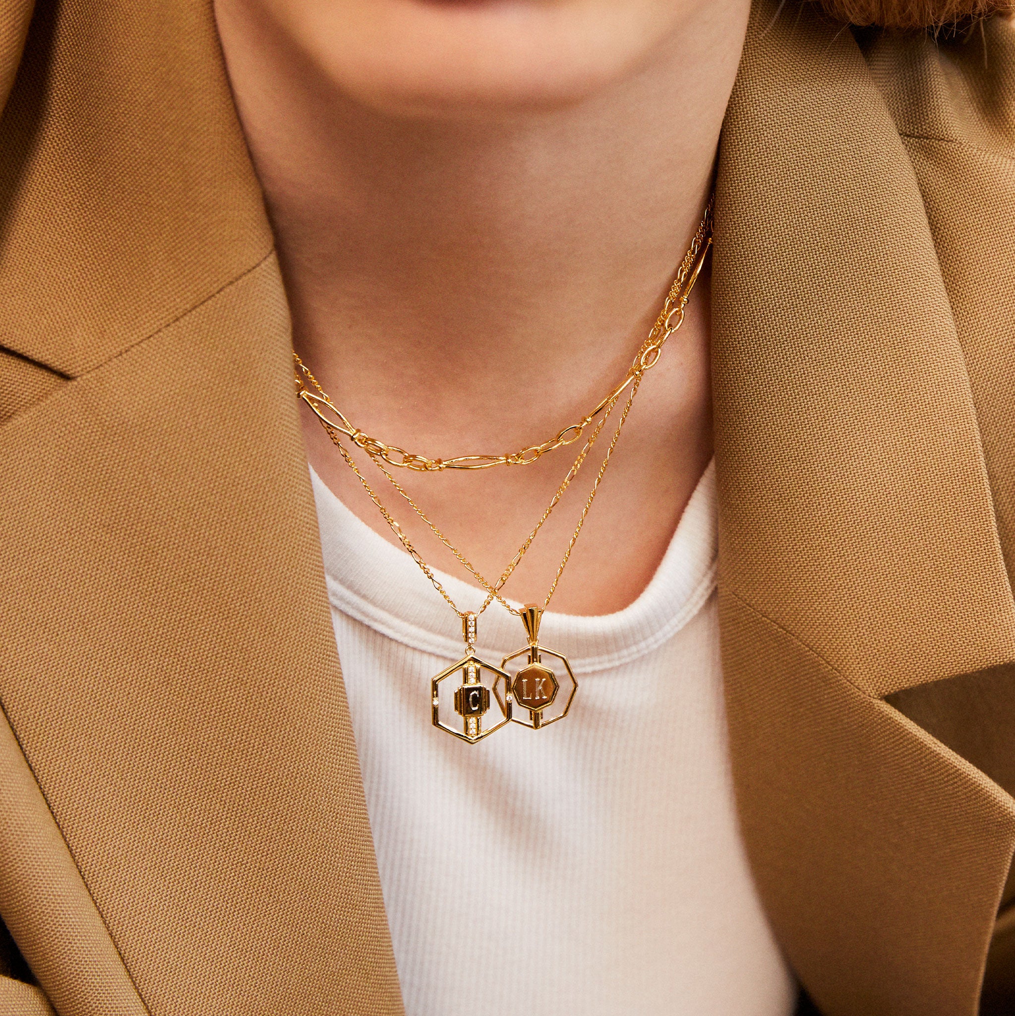 Goldie Necklace (Engravable)