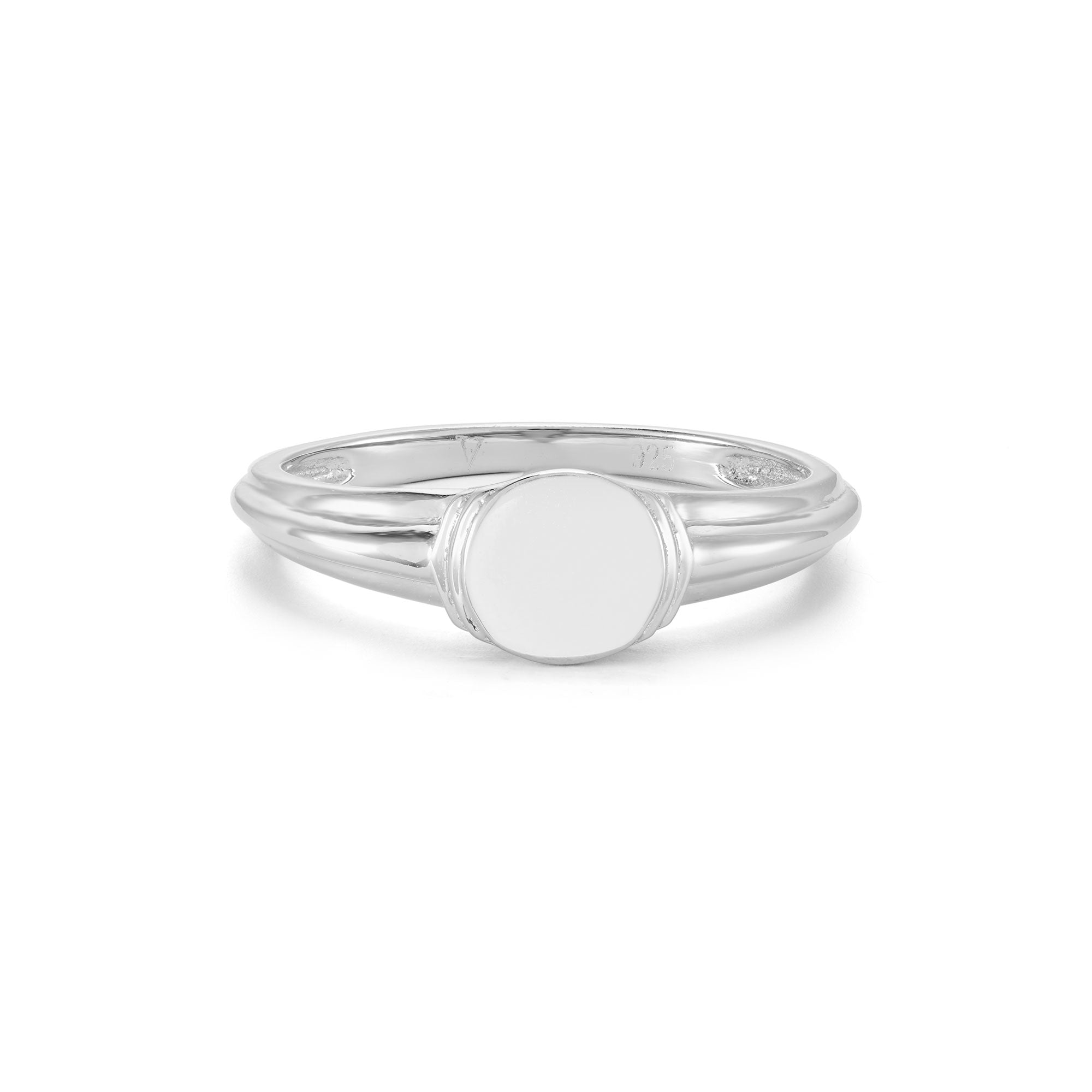 Molly Signet Ring