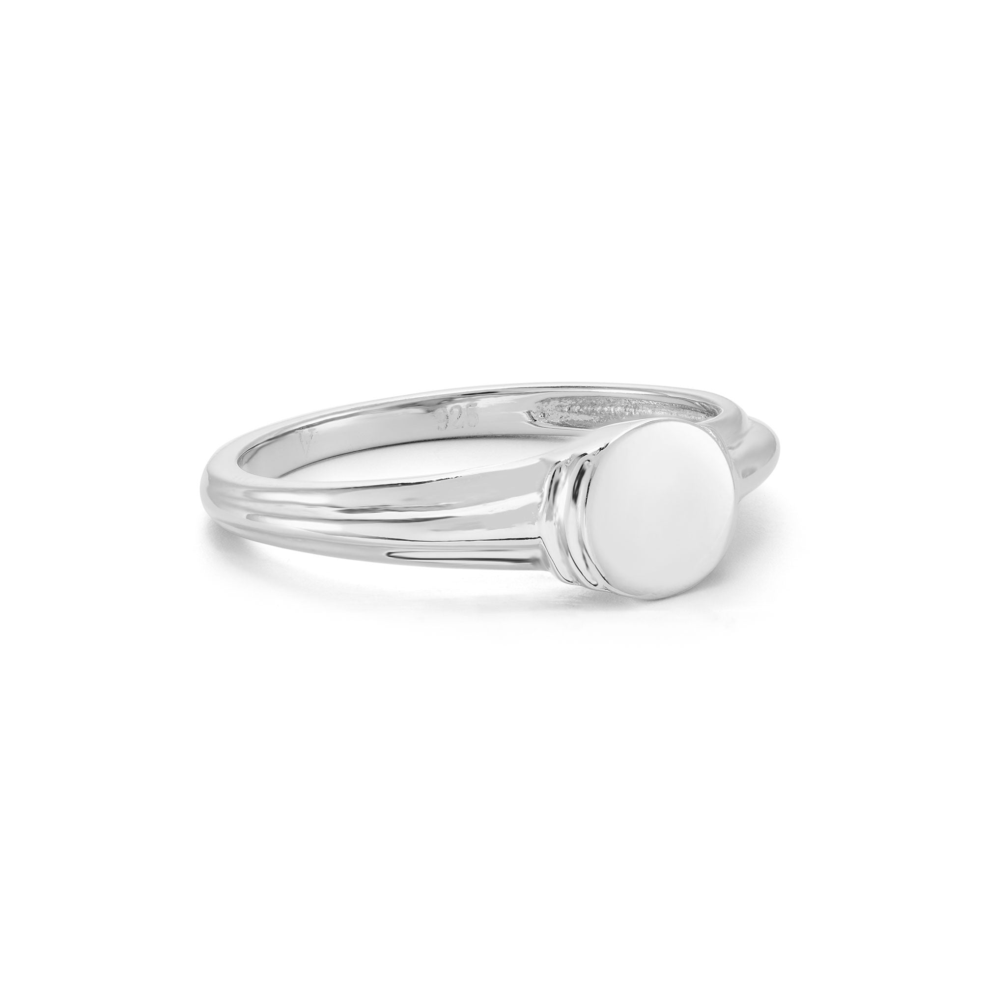 Molly Signet Ring