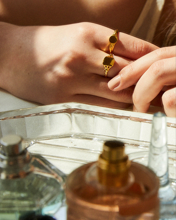 Jean Diamond Signet Ring
