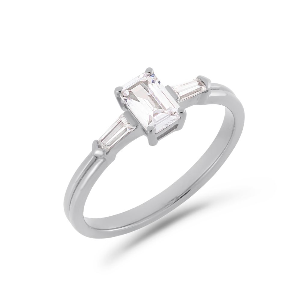 Illusion bullet & emerald cut diamond ring in platinum