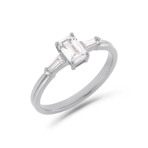 Illusion bullet & emerald cut diamond ring in platinum