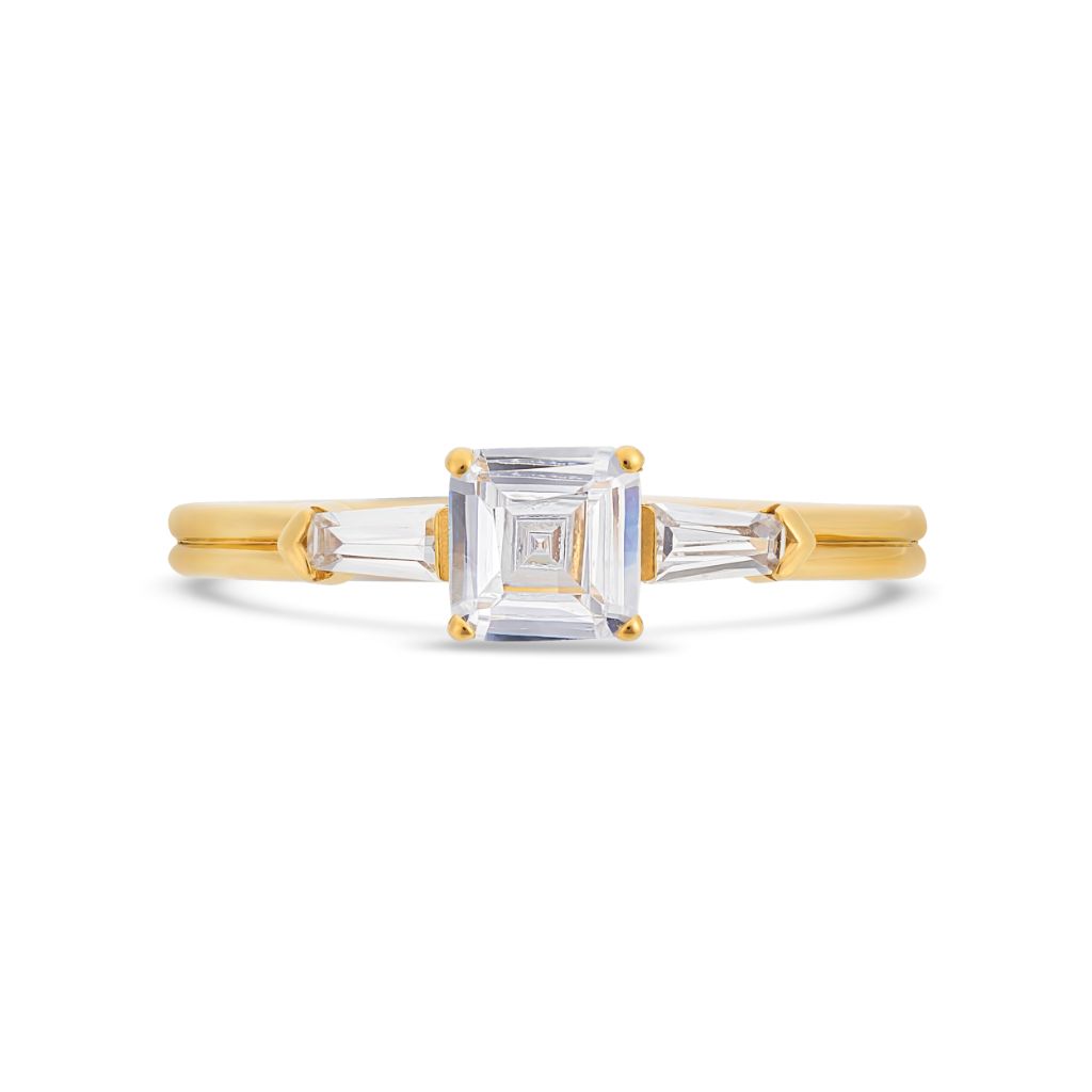 Illusion bullet & asscher cut diamond ring in yellow gold
