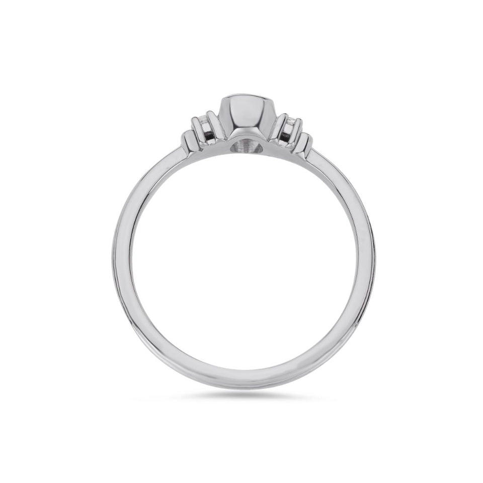 Deco oval cut solitaire diamond ring in platinum