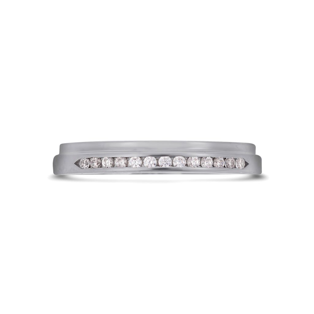 Pillar natural diamond ring in platinum