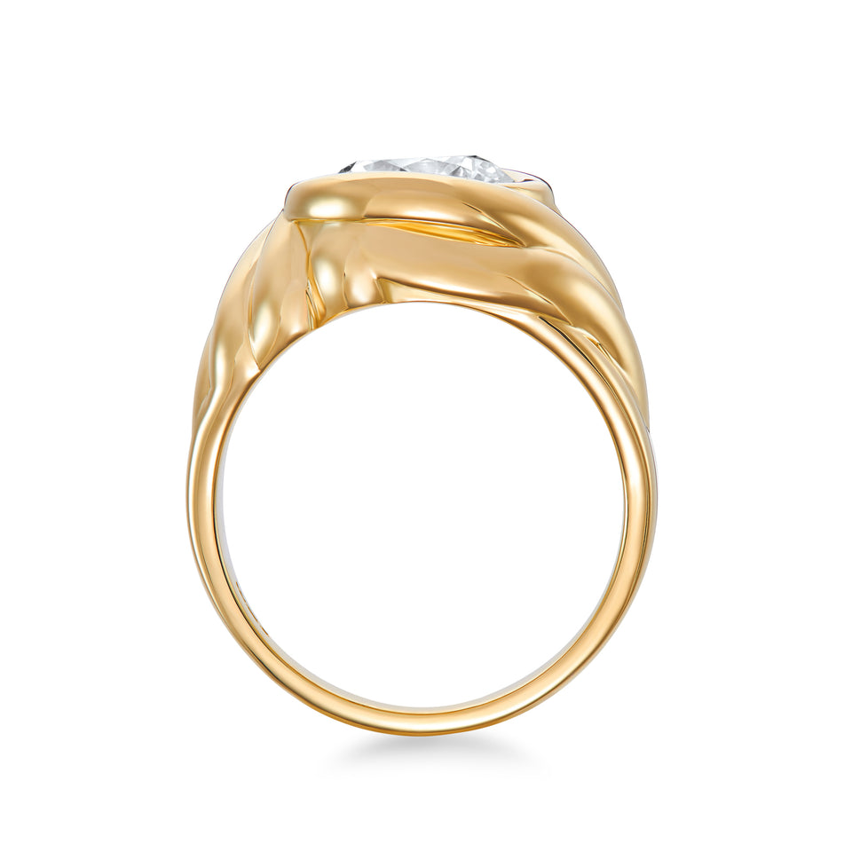 Morgane Lay's Ring