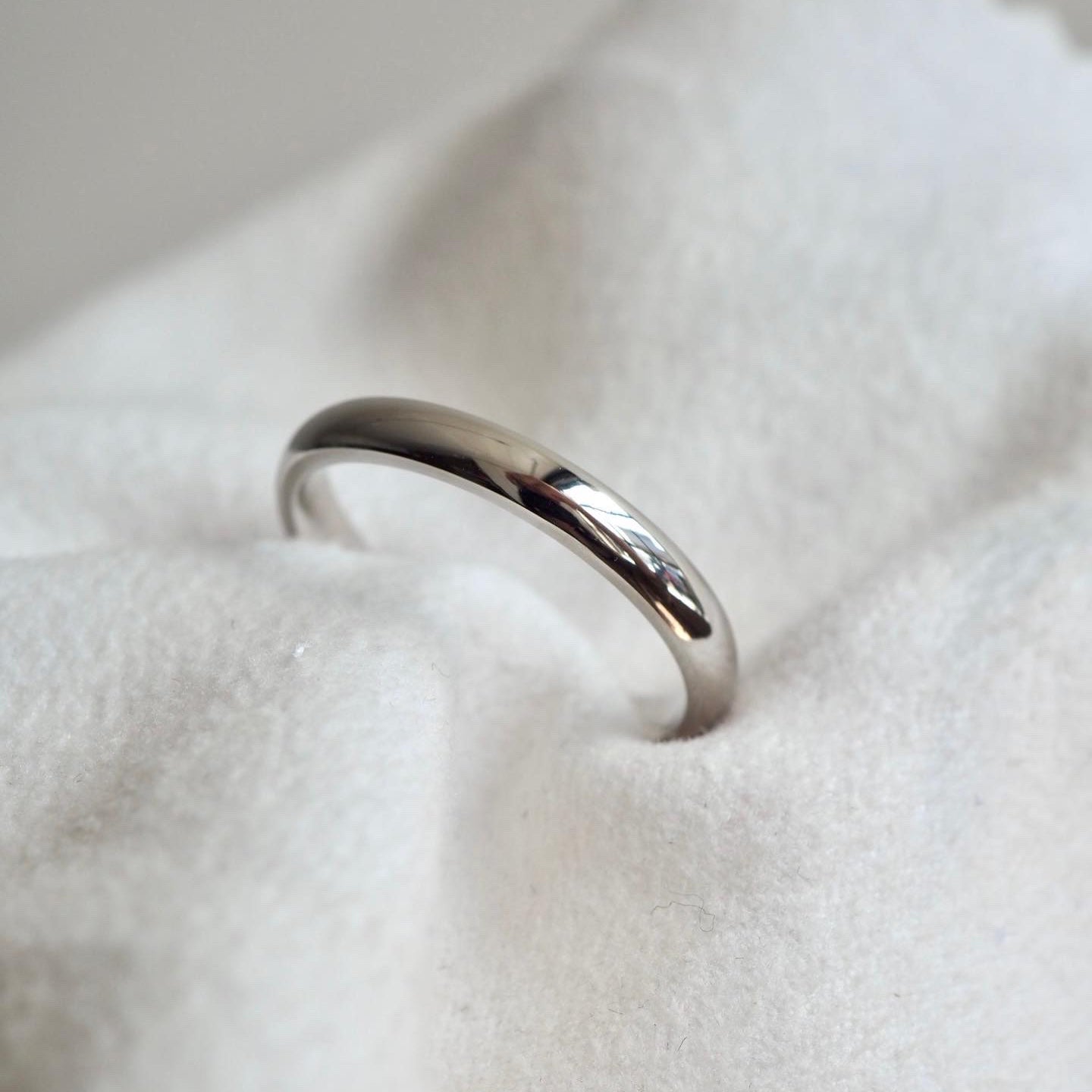 Seb's Wedding Ring – Laura Vann