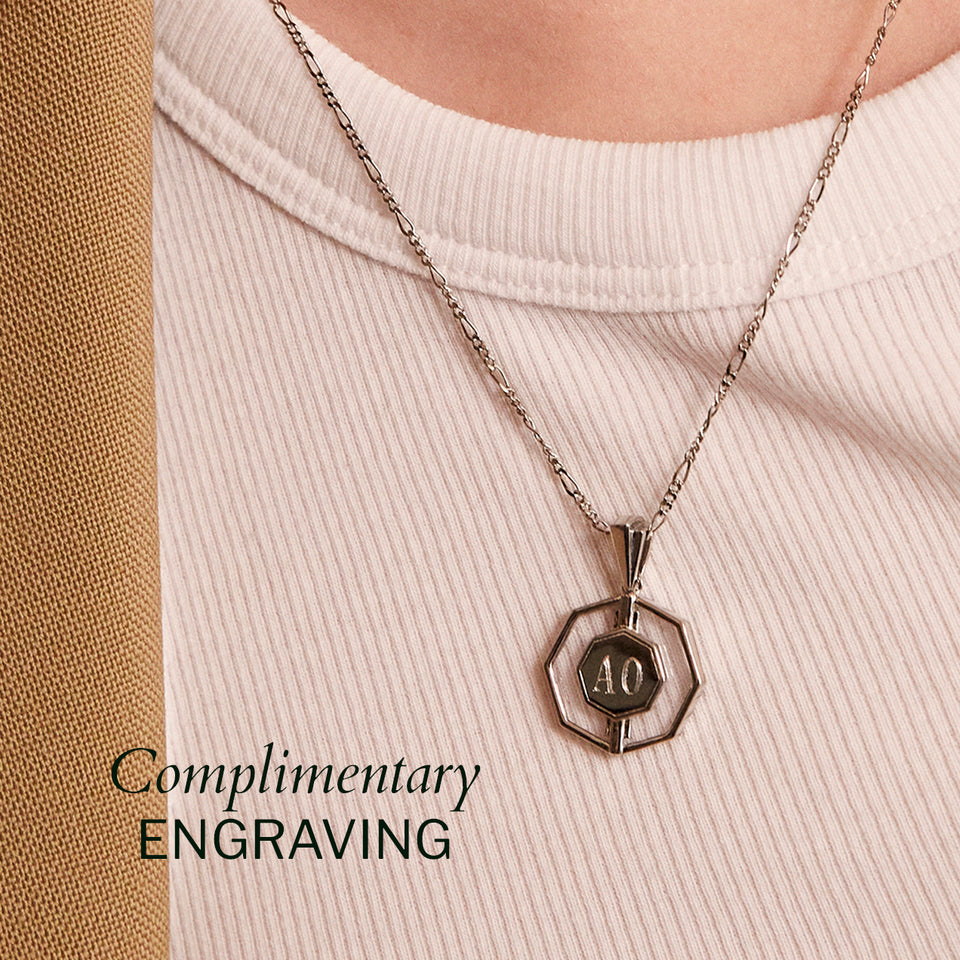 Goldie Necklace (Engravable)