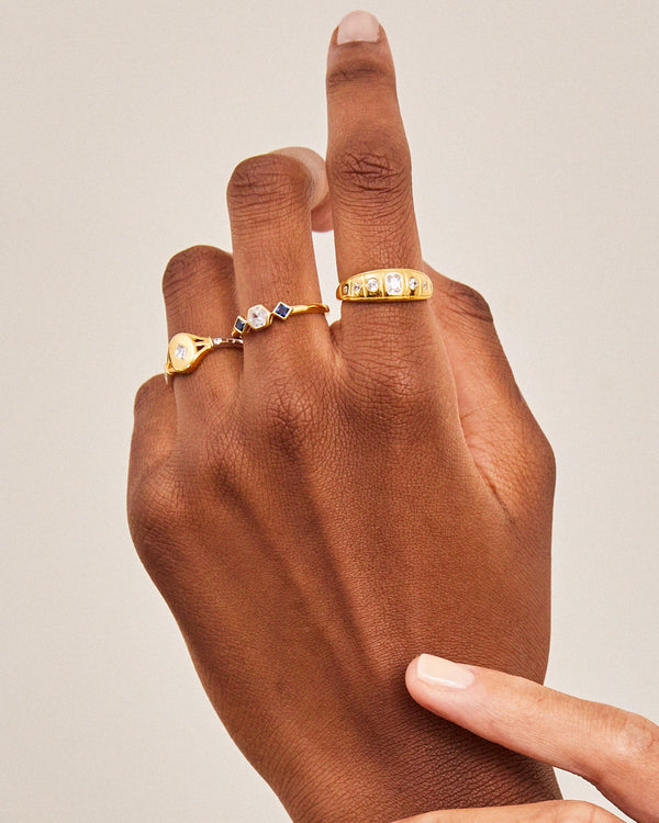Tilly Signet Ring