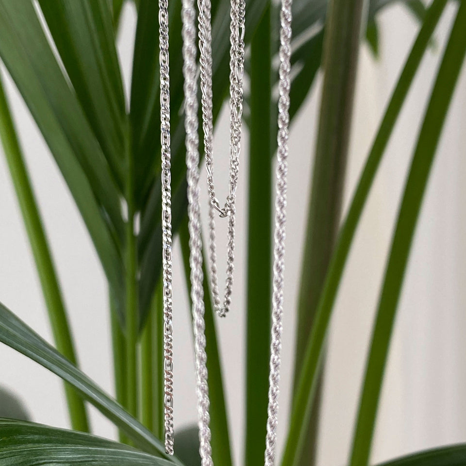 Rhodium plated Figaro chain