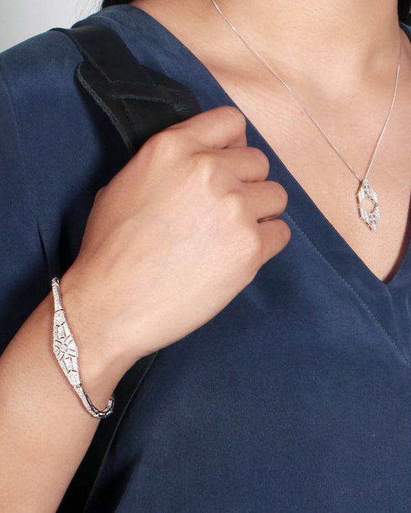 Streamline Bracelet