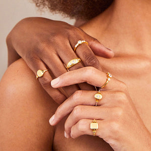 Jean Signet Ring